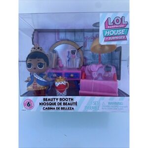 LOL SURPRISE!-O.M.G BEAUTY BOOTH-Playset with Her Majesty Collectible Doll New